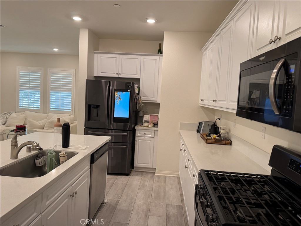 7474 Shorthorn St #7474 - Photo 3 of 15