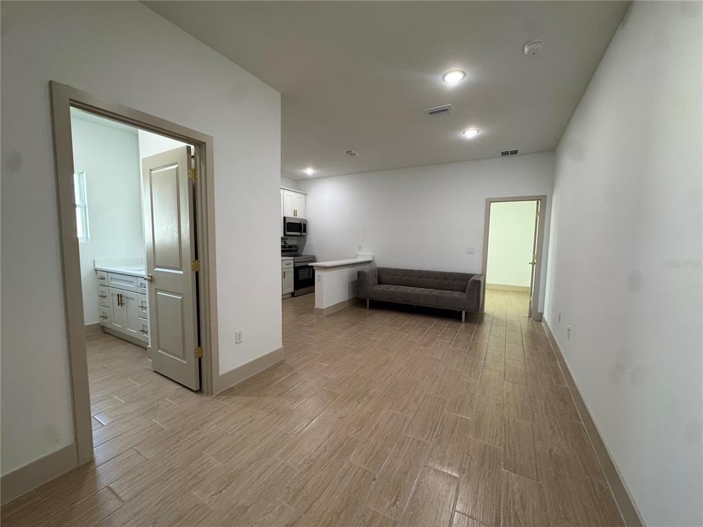 947 Gillingham Ct #947 - Photo 4 of 14