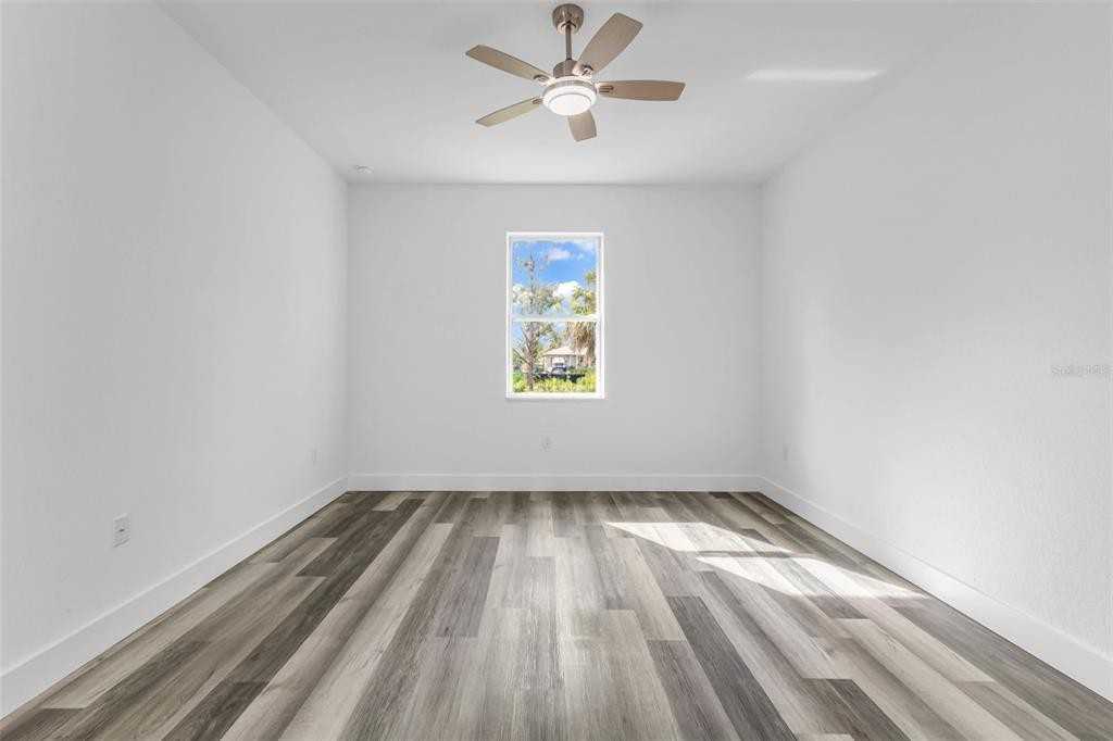 23461 Winthrob Ave #23461 - Photo 7 of 45