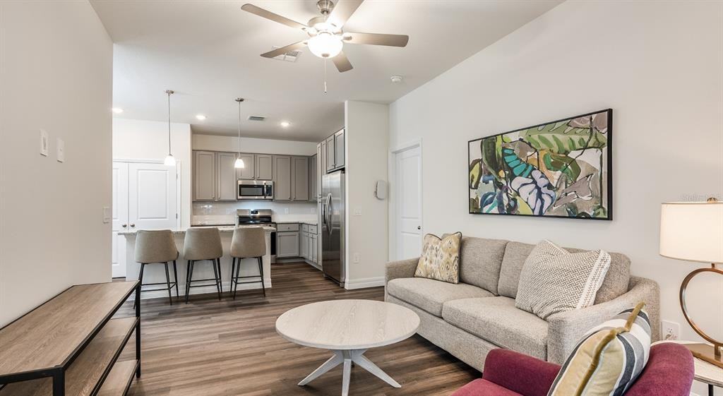 8925 8925 Livigno Way