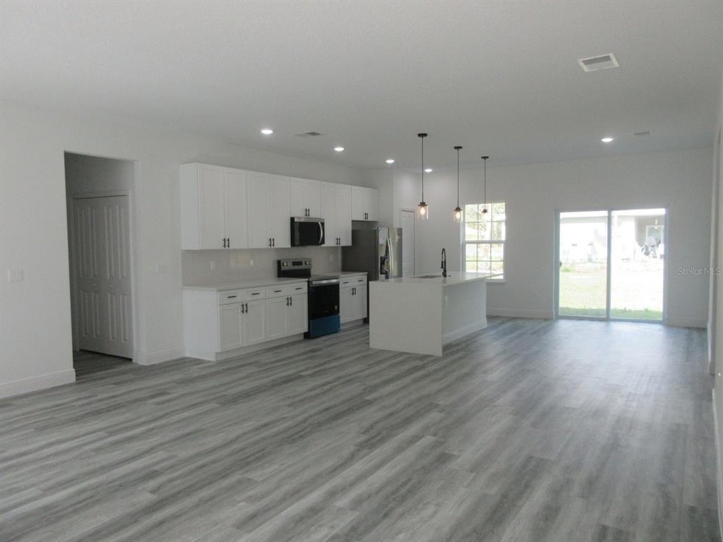 6765 Sw 152nd Lane Rd #6765 - Photo 7 of 14