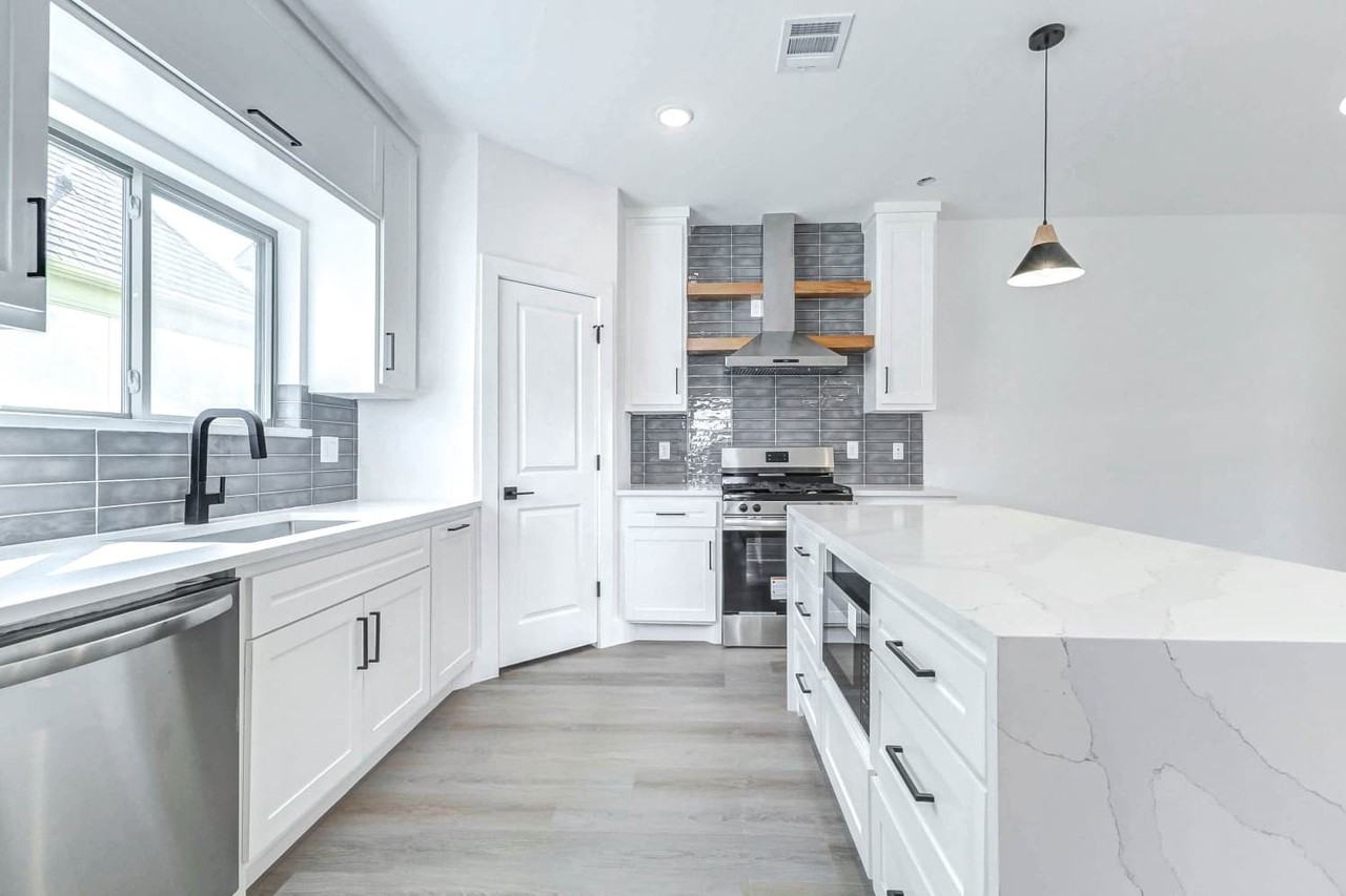 5636 Dolores St #5636 - Photo 4 of 41