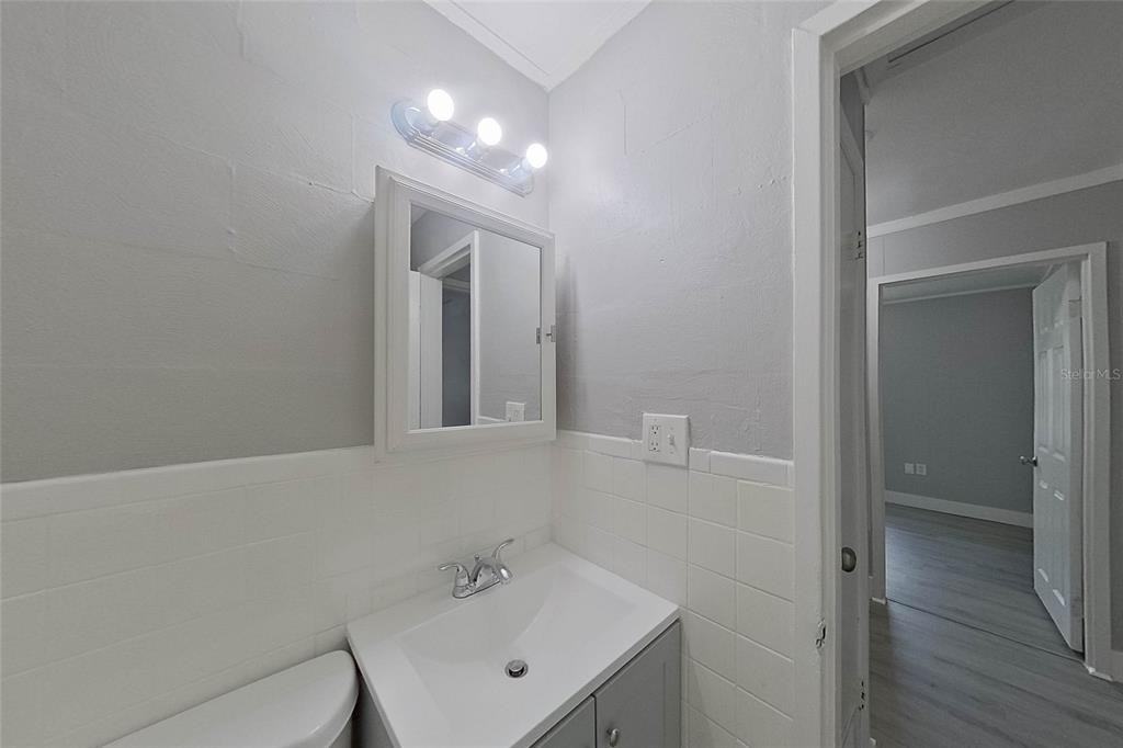 1923 Brack St #1923 - Photo 6 of 25