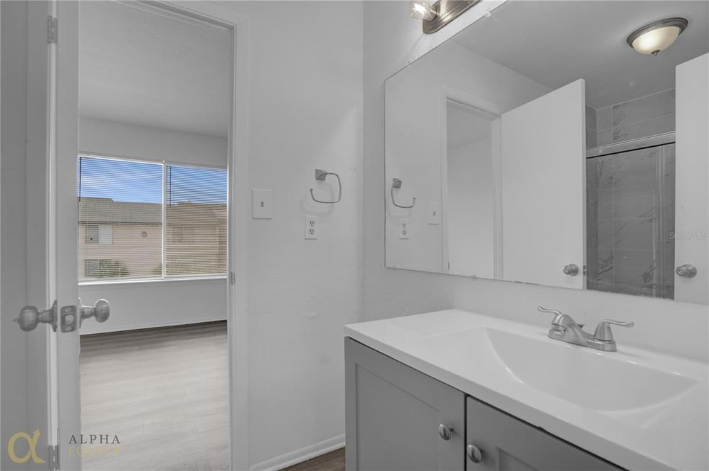 4025 Billingsgate Rd #4025-2004 - Photo 3 of 16