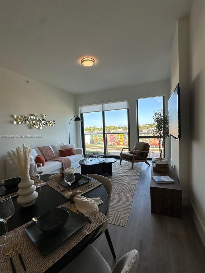 Central Oakland Park #3801-522 - Photo 4 of 6