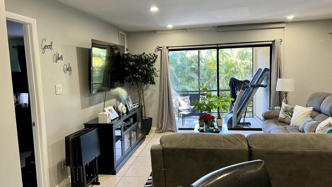 140 S Cypress Rd #140-123 - Photo 3 of 23