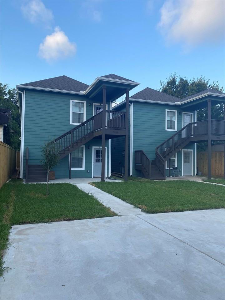 7910 Avenue B #7910B - Photo 2 of 7