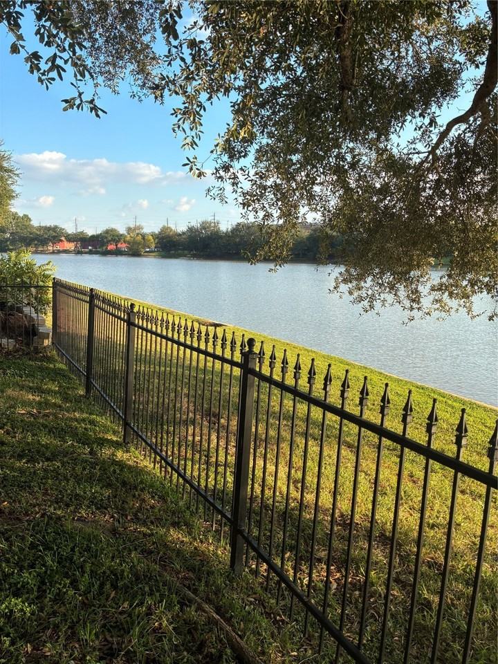 2203 Summer Bay Ct #2203 - Photo 7 of 38