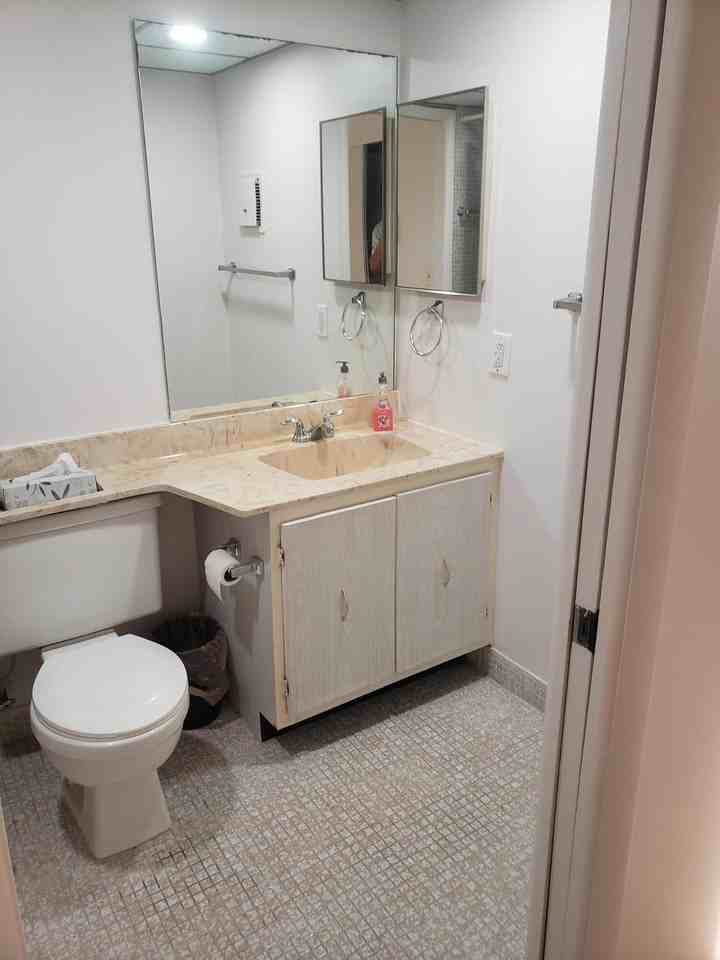 688 Burgundy O #688 - Photo 3 of 21