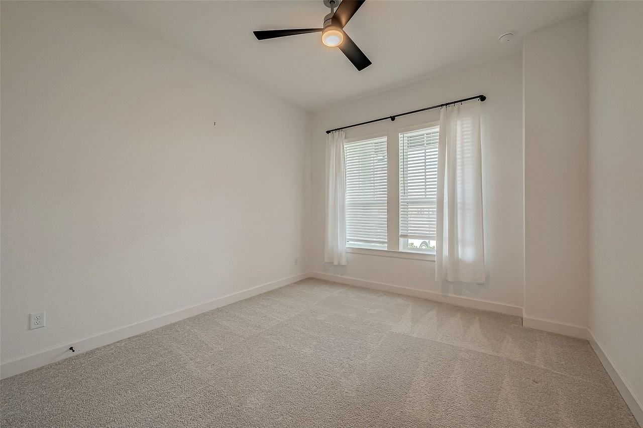 24351 Dyer Hill Way #24351 - Photo 5 of 50