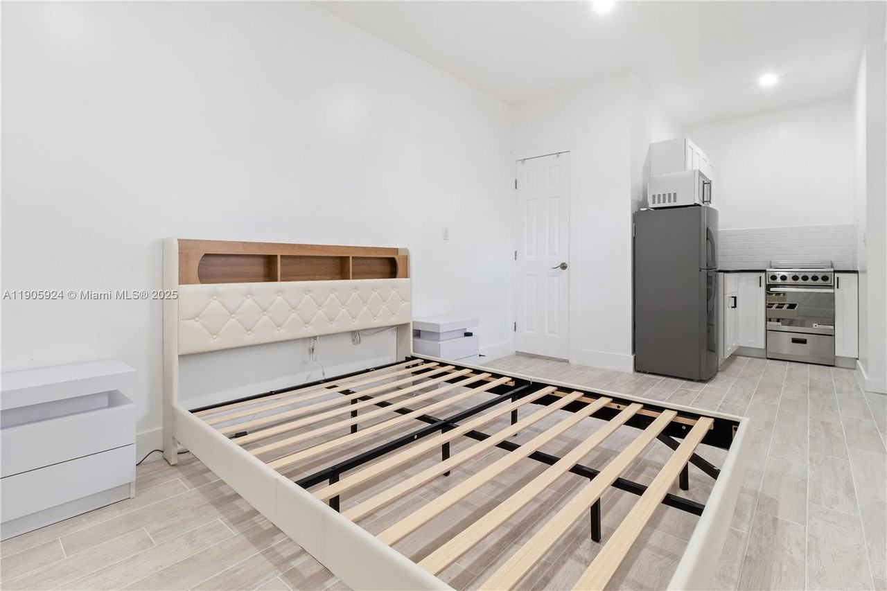 Meadow Wood Manor #26155-1 - Photo 6 of 19