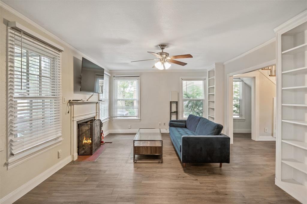 2701 Benbrook Blvd #2701 - Photo 7 of 20