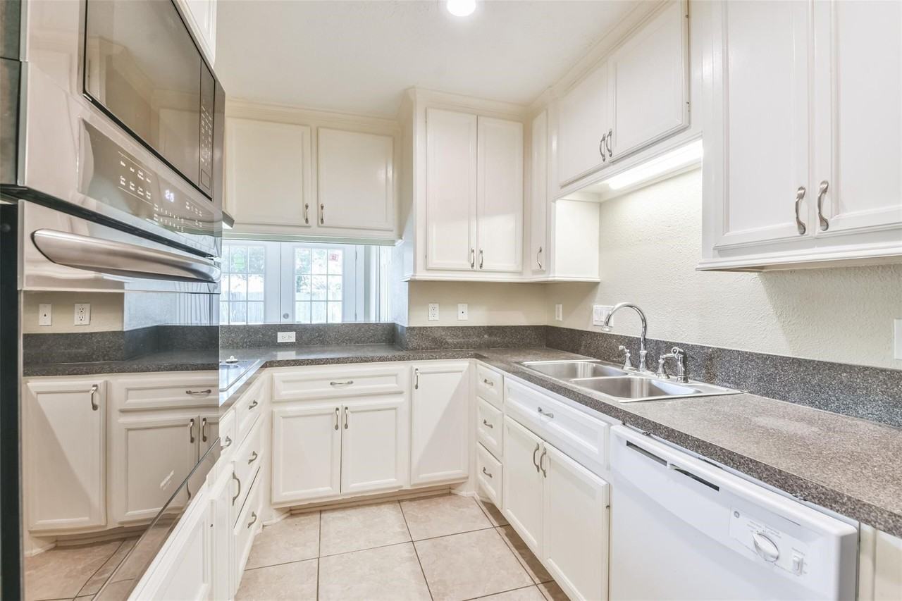 6847 Vanlynn Ln #6847 - Photo 2 of 23