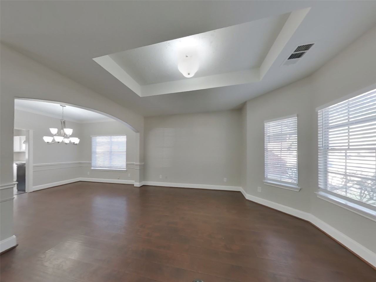 21207 Woodland Green Dr #21207 - Photo 2 of 18