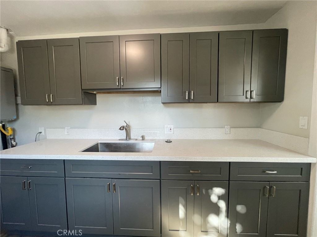 924 W Chestnut Ave #9241-2 - Photo 5 of 22