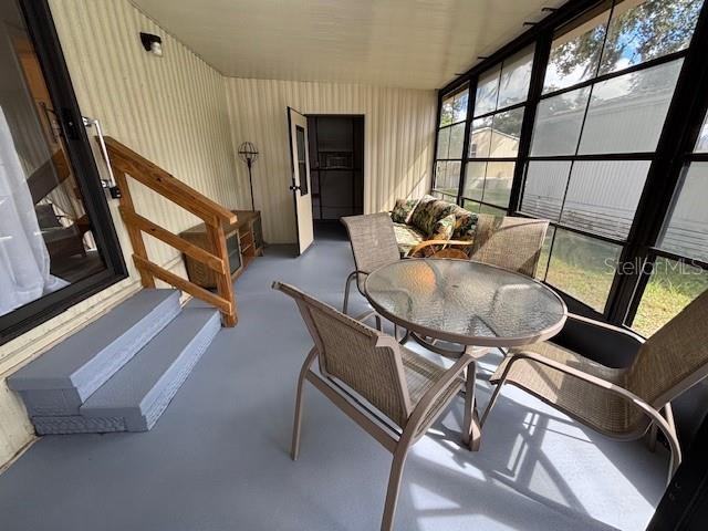 605 Sunnyside Dr #605 - Photo 3 of 27