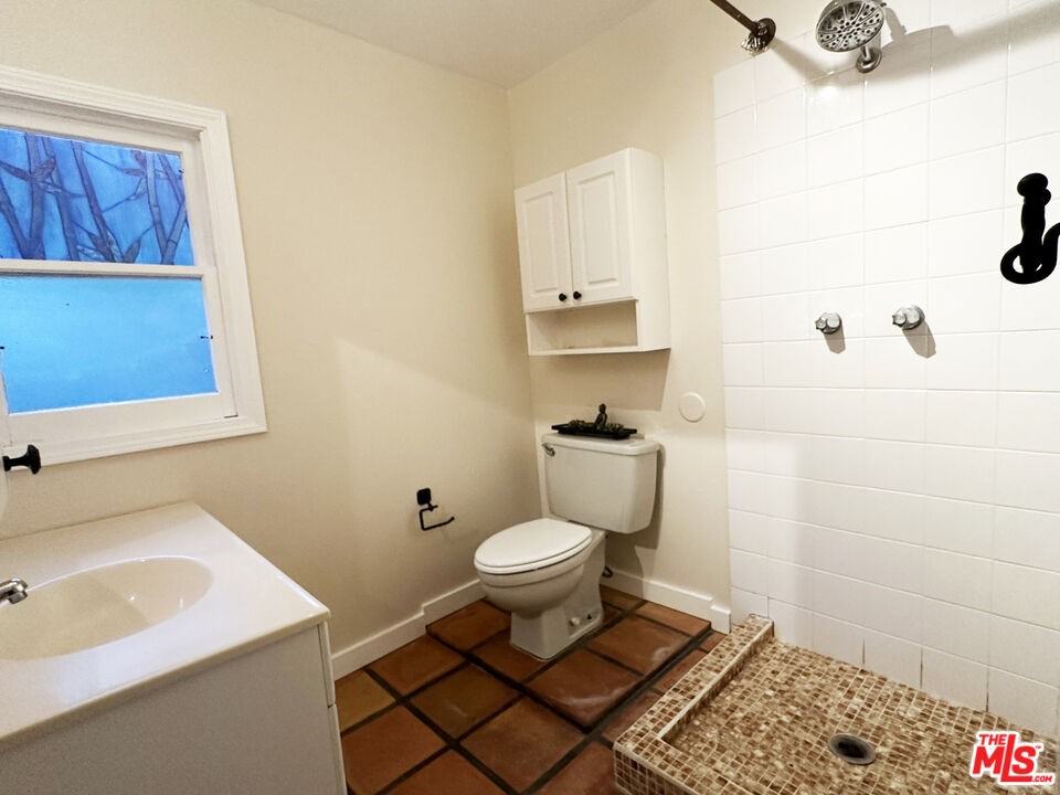 1710 Topanga Skyline Dr #1710-4 - Photo 3 of 8