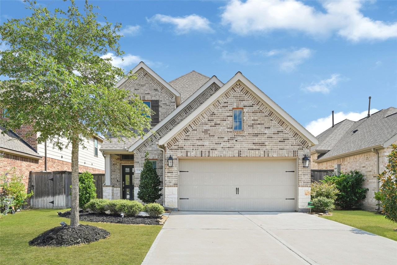 10830 Cassiopeia Creek Cir #10830 - Photo 3 of 26