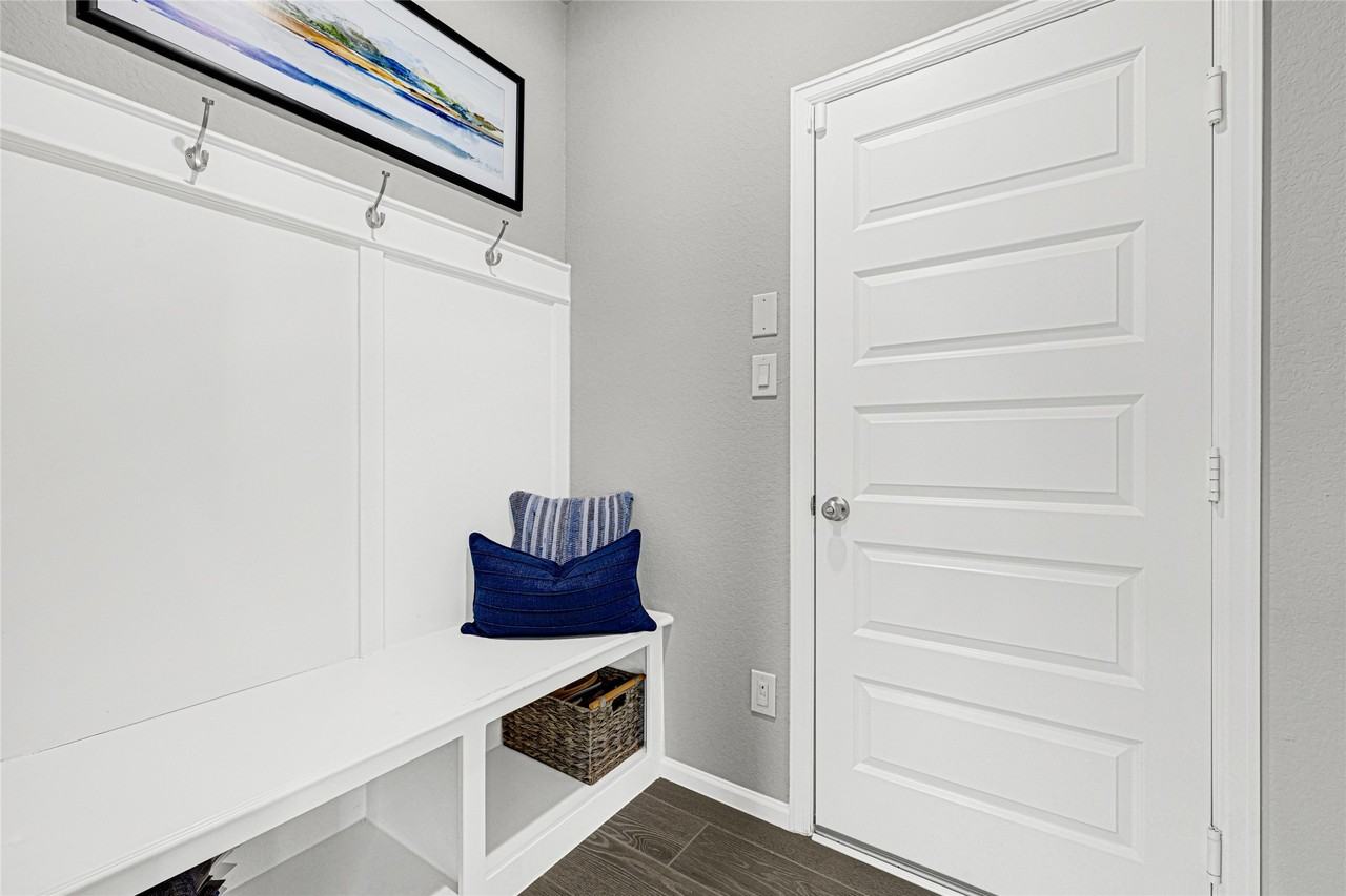 10830 Cassiopeia Creek Cir #10830 - Photo 6 of 26