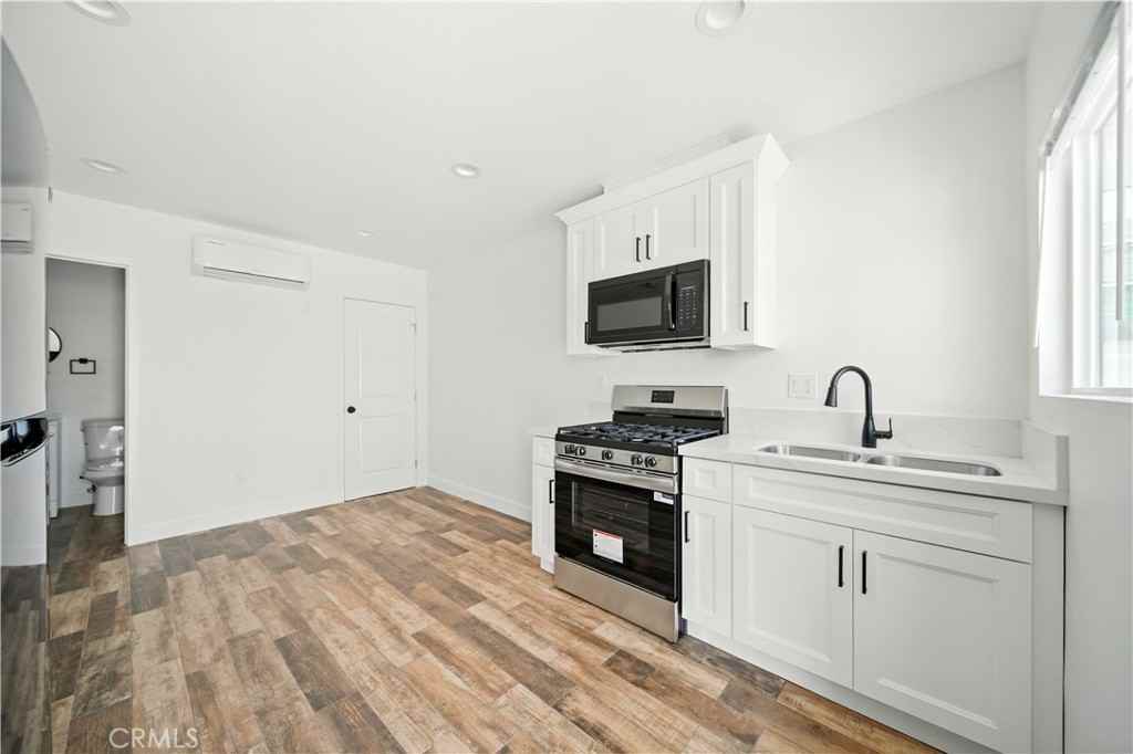 823 W 78th St #8231-2 - Photo 4 of 10