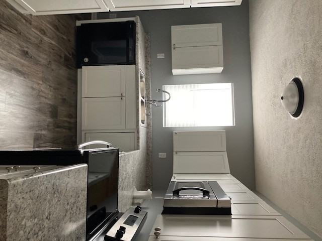 2706 Ellison Ave #1 - Photo 4 of 15