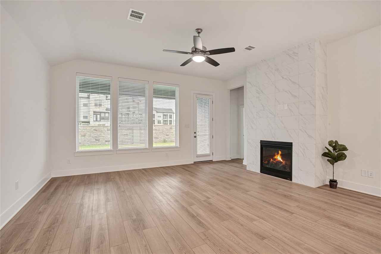 6027 Churchill Springs Ln #6027 - Photo 3 of 25