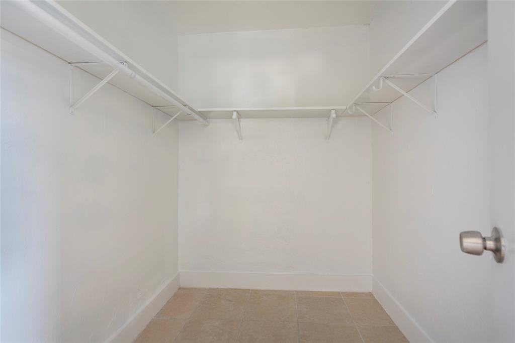 2109 Davie Blvd #2109-150 - Photo 3 of 12