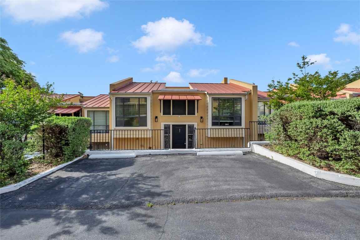 402 Hi Stirrup #402E2 - Photo 6 of 39