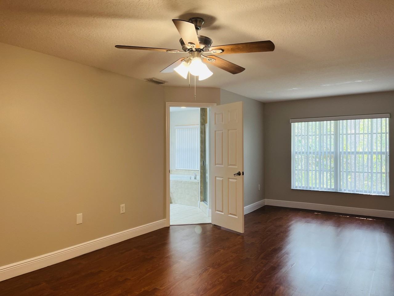 117 Anchorage Ave #117-6 - Photo 5 of 17