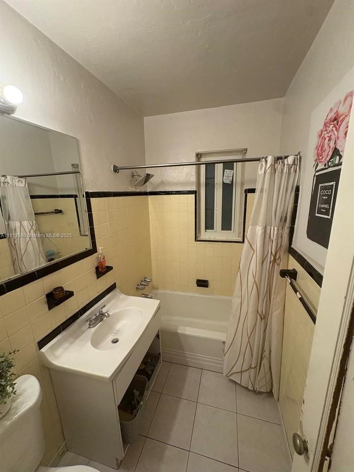 2255 Sw 2nd Ter #2255 - Photo 3 of 12