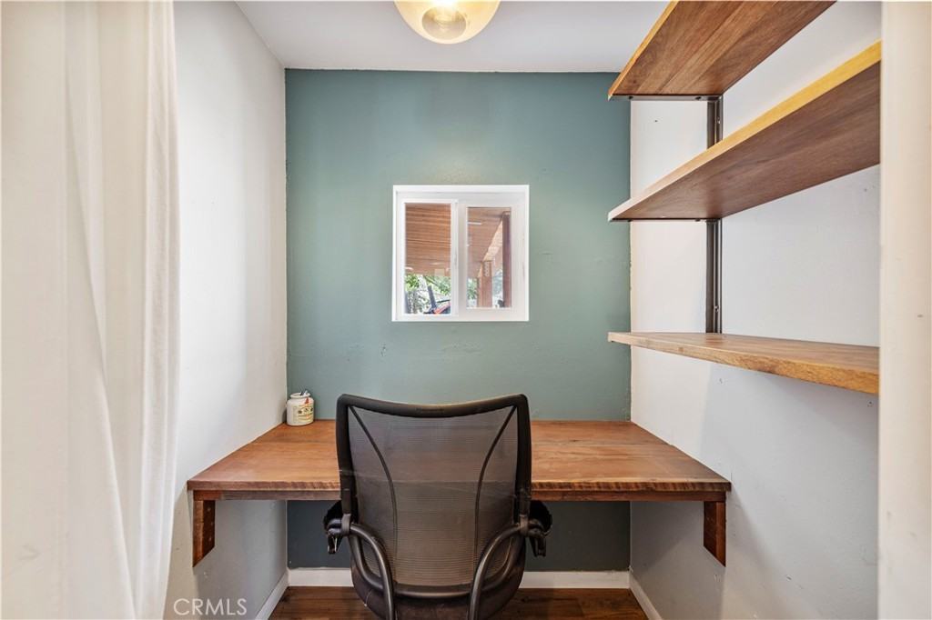 32901 Hawley Rd #32901 - Photo 5 of 39