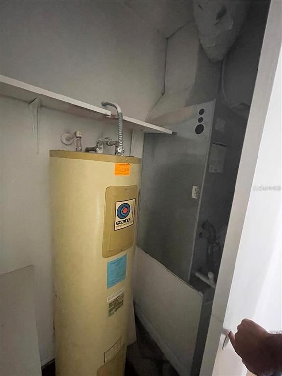 3100 S Semoran Blvd #3100-11 - Photo 2 of 15