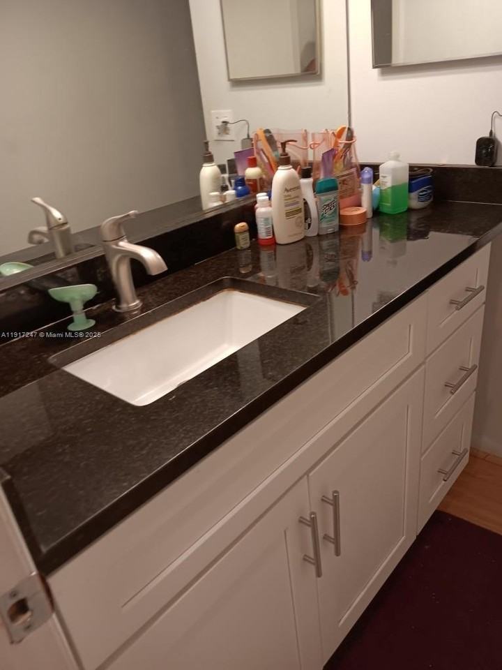 Delray Bay Dr #290631C2 - Photo 6 of 7