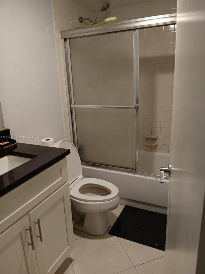 Delray Bay Dr #290631C2 - Photo 7 of 7