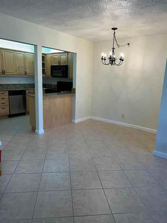 5927 La Pinata Blvd #5927C1 - Photo 6 of 22