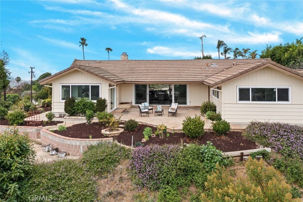 858 Reposado Dr #858 - Photo 3 of 14