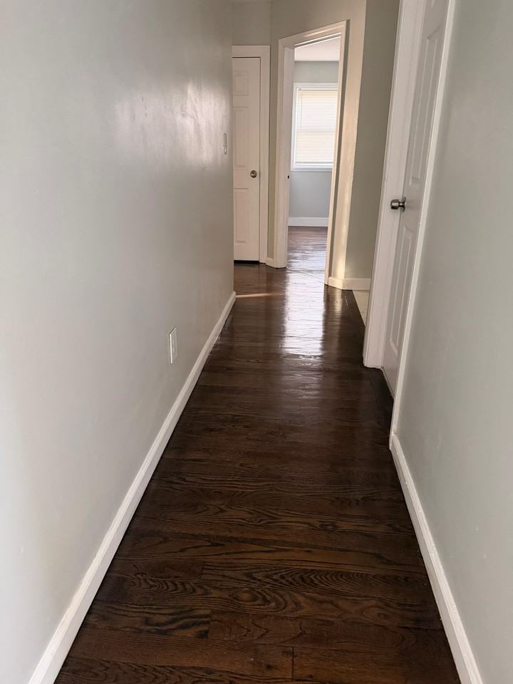 600 Middletown Ave #2 - Photo 3 of 7