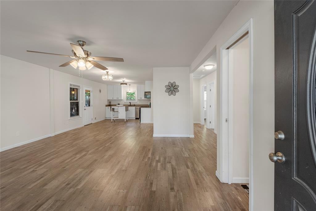 2221 N Alexander St #2221 - Photo 2 of 39