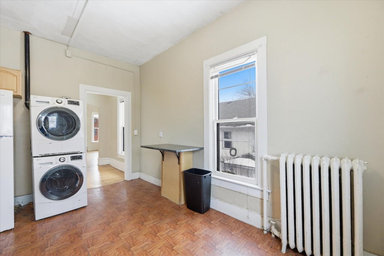 514 5th Avenue Southeast #2 - Photo 6 of 27