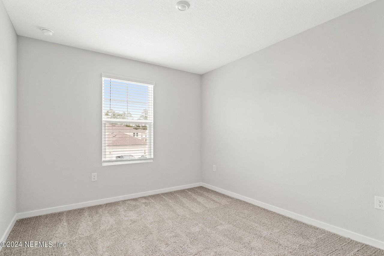 14726 Cashew Ave #14726 - Photo 6 of 22