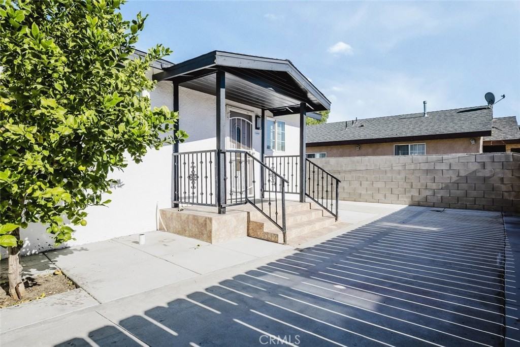 10503 Cantara St #10503 - Photo 4 of 24