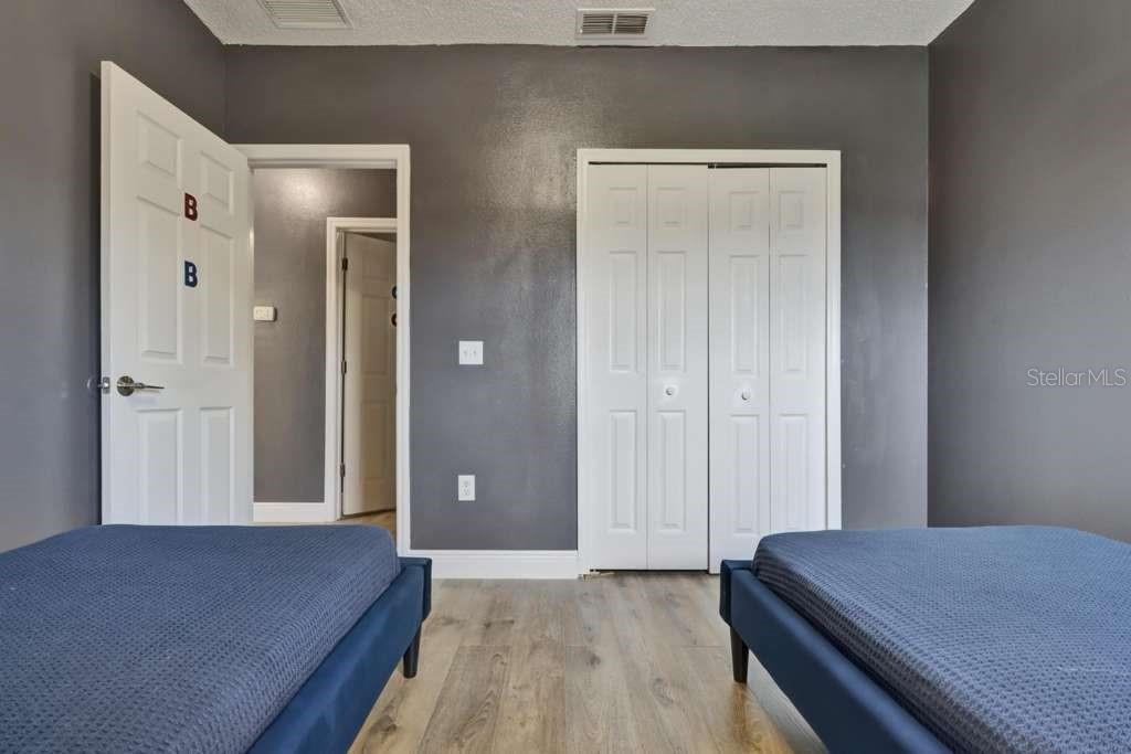 820 Grantham Dr #820 - Photo 2 of 32