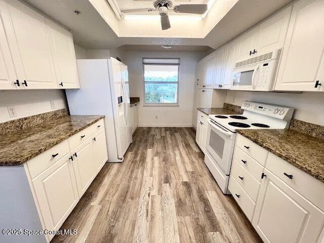 102 Riverside Dr #102-205 - Photo 4 of 38