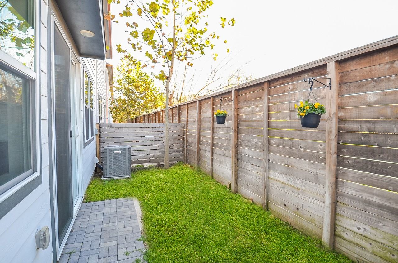 9577 Neuens Rd #9577F - Photo 3 of 26