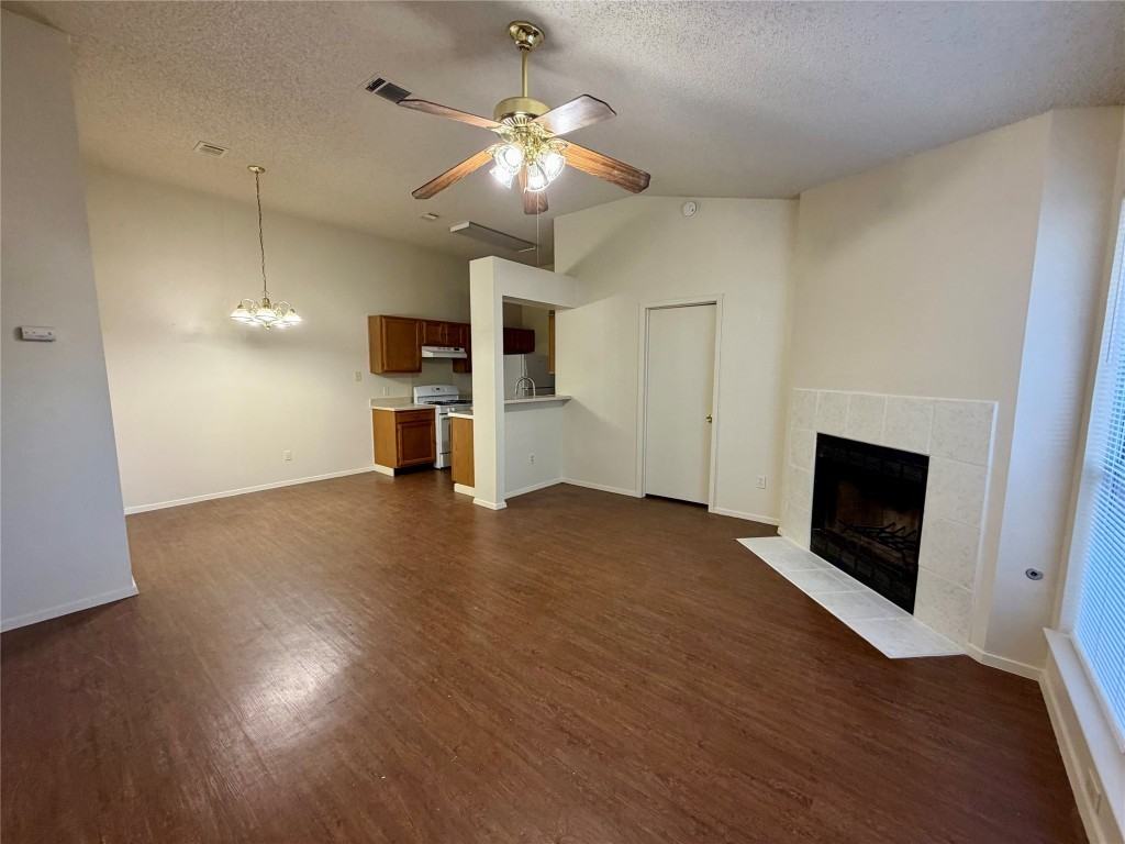 1510 S Medina St #1510B - Photo 2 of 20