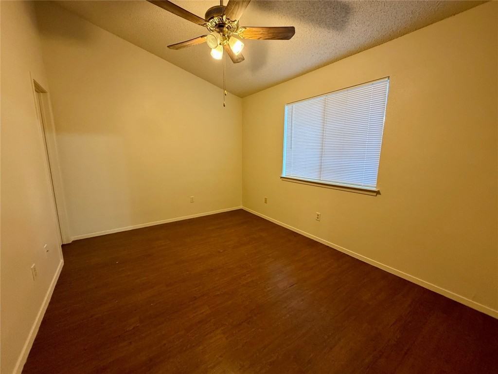 1510 S Medina St #1510B - Photo 6 of 20