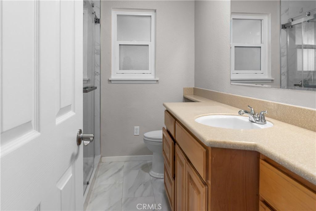 18811 E Weather Rd #18811 - Photo 3 of 20