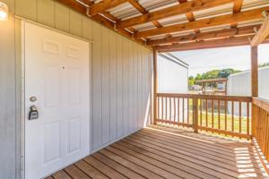 featured image of 105 E Briar Dr #105