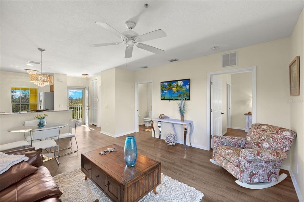 2060 Willow Hammock Cir #2060-304 - Photo 6 of 17