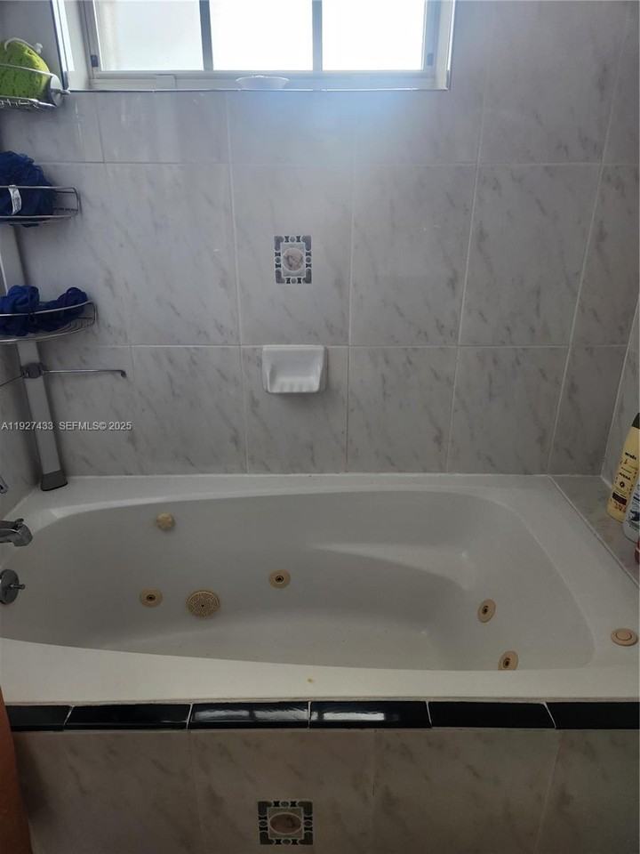 1645 Sw 83rd Ct #1645-1 - Photo 2 of 13